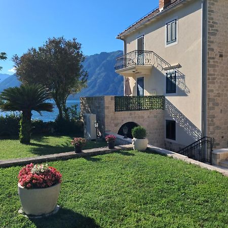 Apartments Marijaz Kotor Eksteriør billede