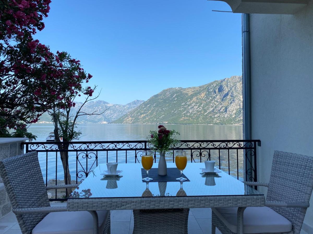 Apartments Marijaz Kotor Eksteriør billede